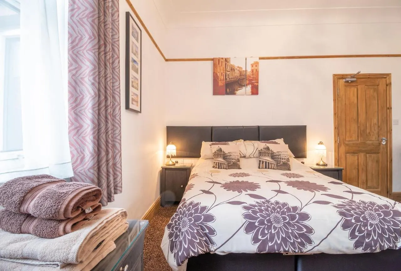 Bed & Breakfast Ashford House Guest House Bridlington